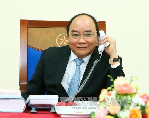 Nguyen Xuan Phuc telefoniert mit dem designierten US-Präsidenten Donald Trump - ảnh 1